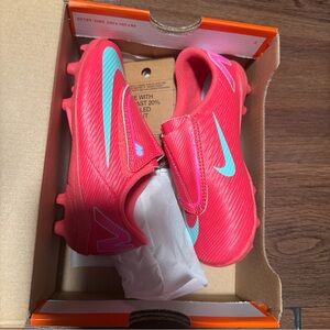 Nike Mercurial Vapor 16 Club Little Kids MG - Nike Mad Energy 10c